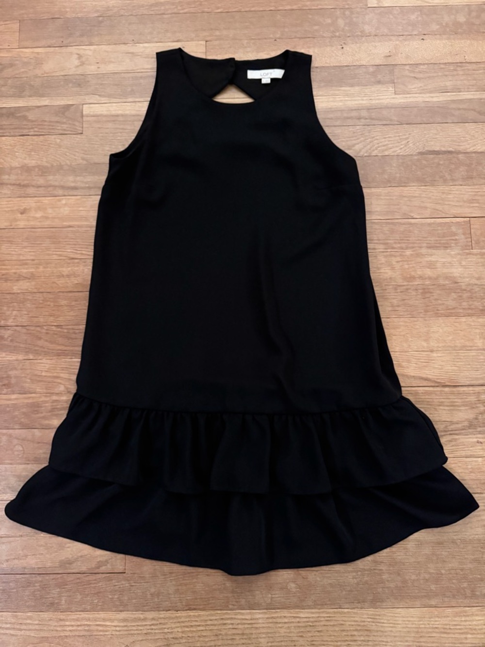LOFT Women's Black Knee Length Tiered Ruffle Shift Dress - Size 8
 b92